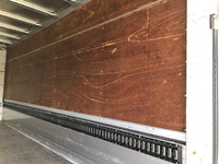 三菱ふそうキャンターアルミウイング小型（2t・3t）[写真13]