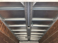 三菱ふそうキャンターアルミウイング小型（2t・3t）[写真14]