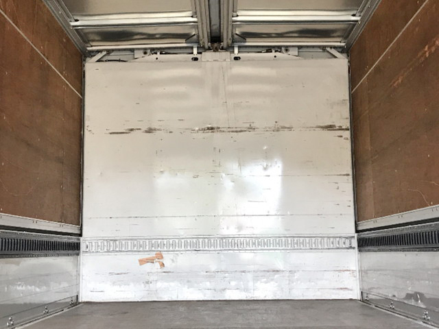 三菱ふそうキャンターアルミウイング小型（2t・3t）[写真16]