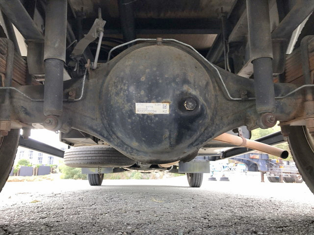 三菱ふそうキャンターアルミウイング小型（2t・3t）[写真25]