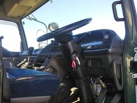 いすゞギガトレーラーヘッド（トラクターヘッド）大型（10t）[写真24]