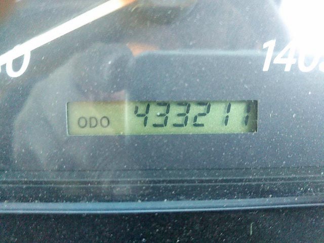 いすゞギガトレーラーヘッド（トラクターヘッド）大型（10t）[写真34]