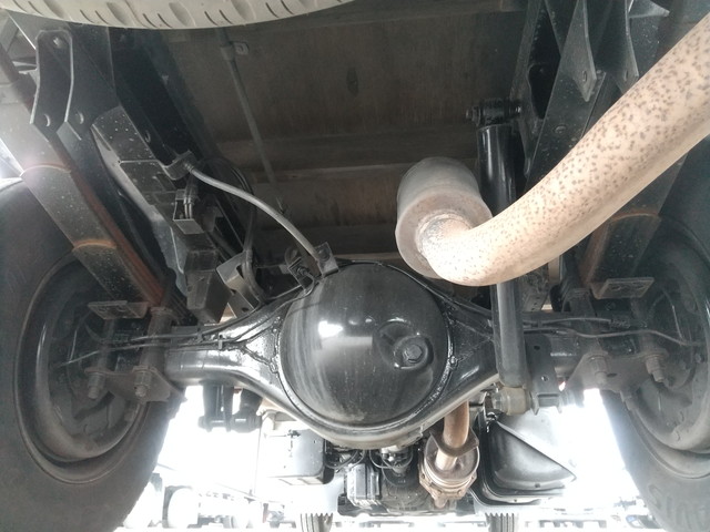 いすゞエルフ幌ウイング小型（2t・3t）[写真16]