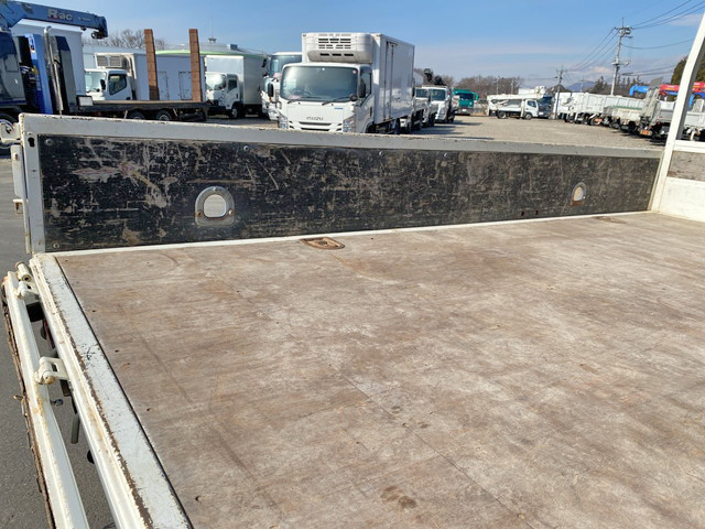 日野デュトロクレーン3段小型（2t・3t）[写真11]