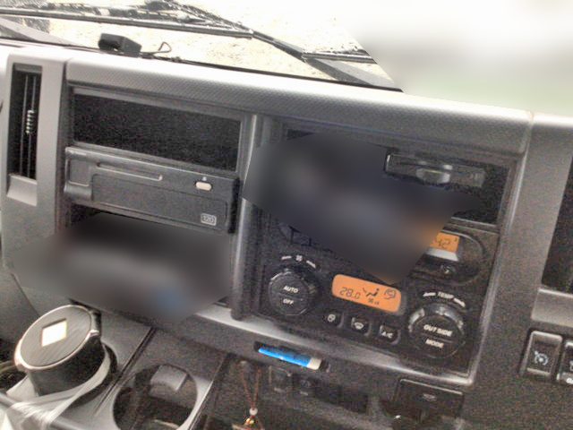 いすゞフォワードアルミブロック増トン（6t・8t）[写真34]