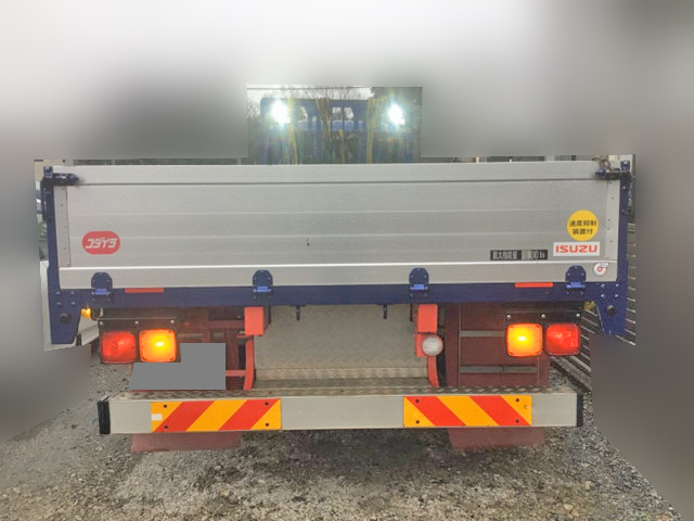 いすゞフォワードアルミブロック増トン（6t・8t）[写真08]