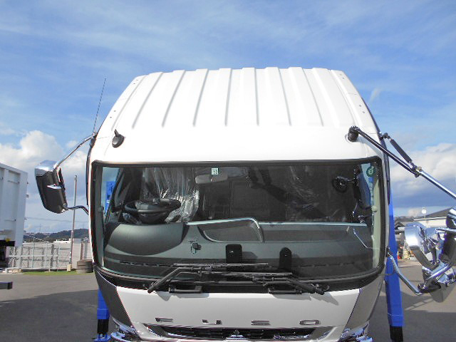 三菱ふそうファイターセルフクレーン4段増トン（6t・8t）[写真19]