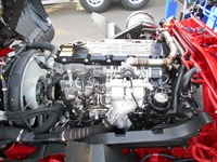 三菱ふそうファイターセルフクレーン4段増トン（6t・8t）[写真21]