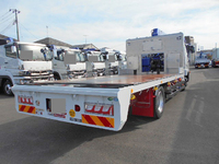 三菱ふそうファイターセルフクレーン4段増トン（6t・8t）[写真02]