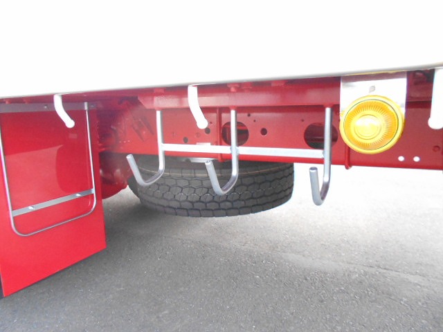 三菱ふそうファイターセルフクレーン4段増トン（6t・8t）[写真33]