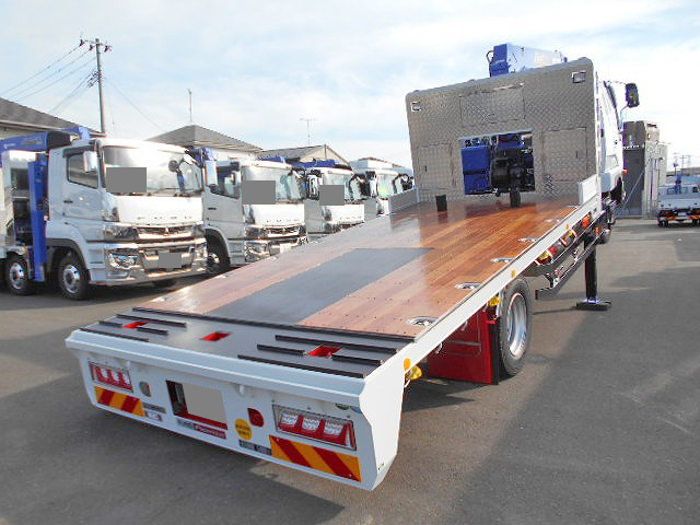 三菱ふそうファイターセルフクレーン4段増トン（6t・8t）[写真06]