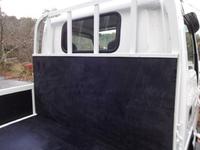 いすゞエルフ平ボディ小型（2t・3t）[写真13]