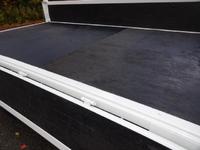 いすゞエルフ平ボディ小型（2t・3t）[写真14]