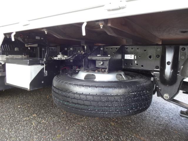 いすゞエルフ平ボディ小型（2t・3t）[写真19]