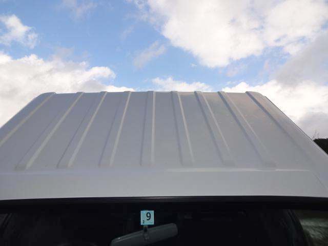 いすゞエルフ平ボディ小型（2t・3t）[写真04]