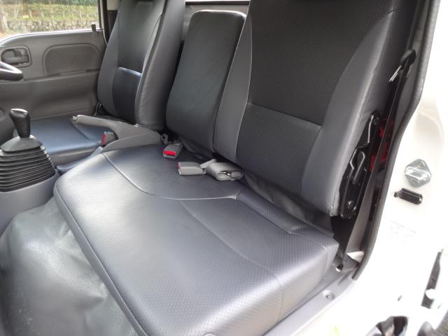 いすゞエルフ平ボディ小型（2t・3t）[写真40]