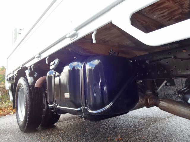 いすゞエルフ平ボディ小型（2t・3t）[写真07]