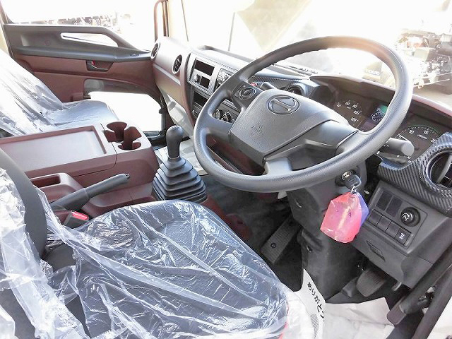 日野レンジャークレーン4段中型（4t）[写真12]