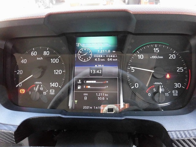 日野レンジャークレーン4段中型（4t）[写真17]