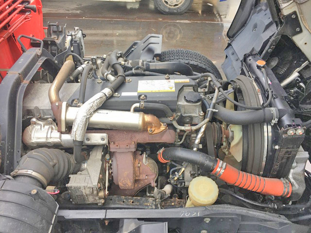 いすゞフォワードクレーン4段増トン（6t・8t）[写真26]