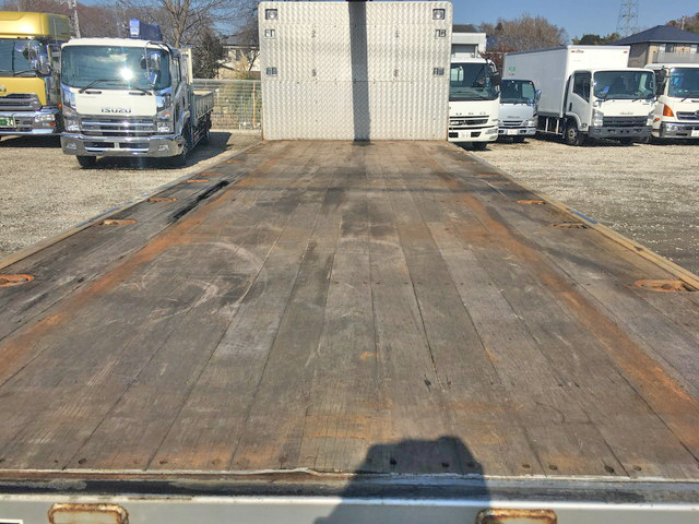 いすゞフォワードクレーン4段増トン（6t・8t）[写真09]