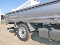 日産アトラス平ボディ小型（2t・3t）[写真12]