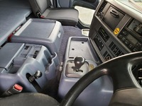 日野プロフィアアルミウイング大型（10t）[写真29]