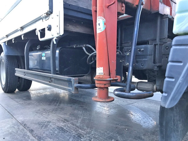 三菱ふそうキャンタークレーン5段小型（2t・3t）[写真18]