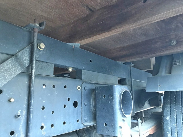 三菱ふそうキャンタークレーン5段小型（2t・3t）[写真24]