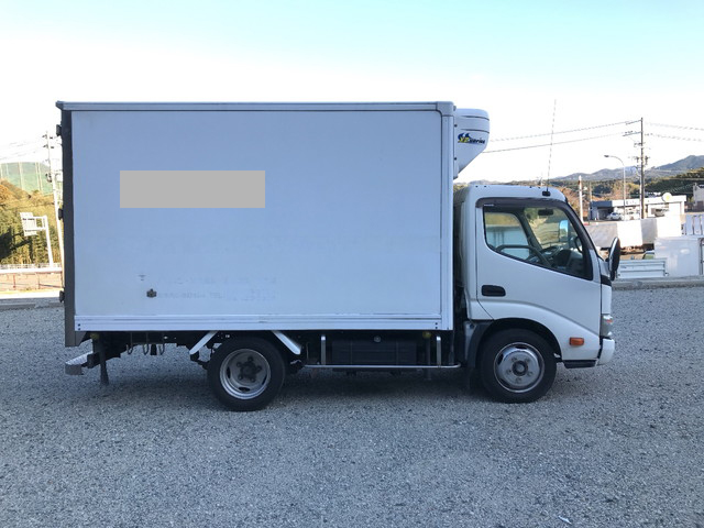 日野デュトロ冷凍車（冷蔵車）小型（2t・3t）[写真07]