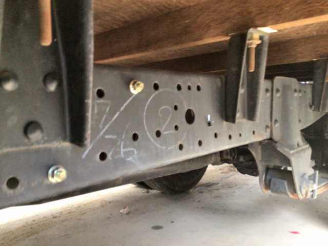 三菱ふそうキャンターガッツ平ボディ小型（2t・3t）[写真11]