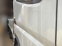 三菱ふそうキャンターガッツ平ボディ小型（2t・3t）[写真05]