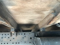 いすゞエルフ平ボディ小型（2t・3t）[写真15]