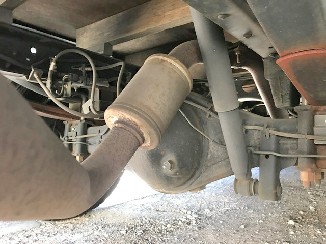 いすゞエルフ平ボディ小型（2t・3t）[写真16]