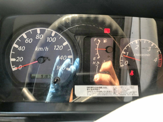 いすゞエルフ平ボディ小型（2t・3t）[写真27]