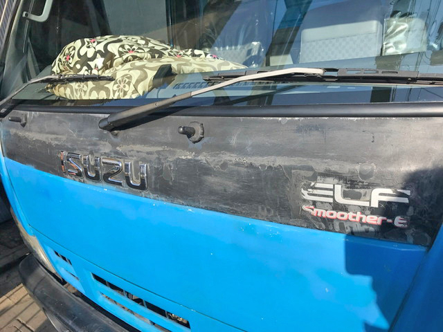 いすゞエルフ平ボディ小型（2t・3t）[写真06]