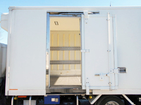 日野デュトロ冷凍車（冷蔵車）小型（2t・3t）[写真15]