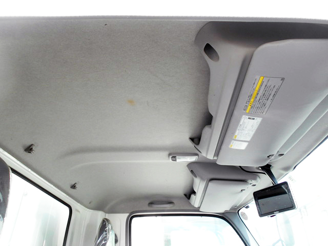 日野デュトロ冷凍車（冷蔵車）小型（2t・3t）[写真22]