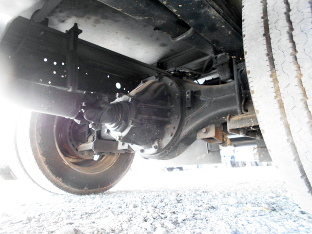 日野デュトロ冷凍車（冷蔵車）小型（2t・3t）[写真05]