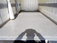 日野デュトロ冷凍車（冷蔵車）小型（2t・3t）[写真08]