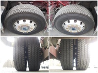 UDトラックスクオントレーラーヘッド（トラクターヘッド）大型（10t）[写真17]