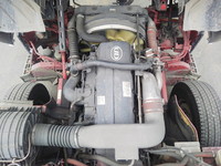 UDトラックスクオントレーラーヘッド（トラクターヘッド）大型（10t）[写真18]