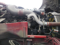 UDトラックスクオントレーラーヘッド（トラクターヘッド）大型（10t）[写真20]