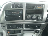 UDトラックスクオントレーラーヘッド（トラクターヘッド）大型（10t）[写真29]