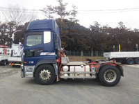 UDトラックスクオントレーラーヘッド（トラクターヘッド）大型（10t）[写真05]