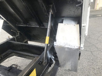 日産アトラスダンプ小型（2t・3t）[写真16]