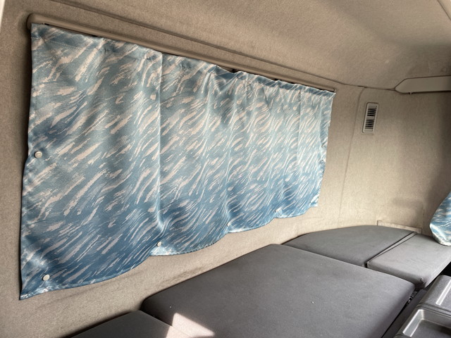 三菱ふそうスーパーグレートパネルウイング大型（10t）[写真30]