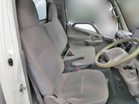 トヨタダイナパネルバン小型（2t・3t）[写真30]