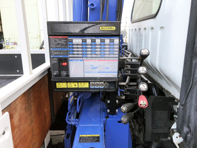 いすゞエルフクレーン6段小型（2t・3t）[写真15]