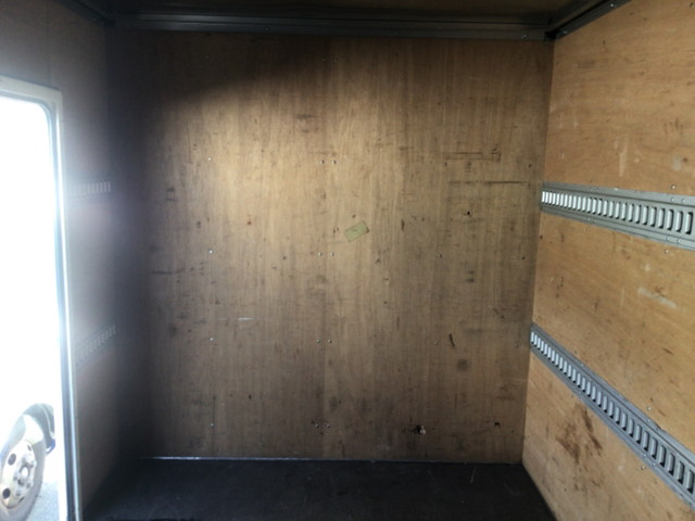 トヨタトヨエースアルミバン小型（2t・3t）[写真13]